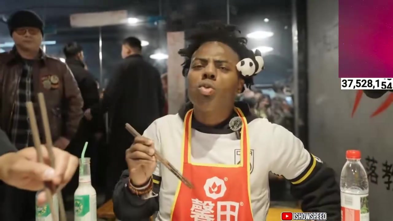 金年会体育Speed在成都吃火锅鼻涕都被辣出来了！喊粉丝过来吃 然而都不怕辣